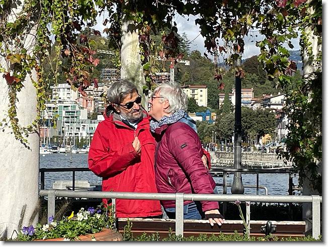 Clicca per scorrere le foto originali ingrandite